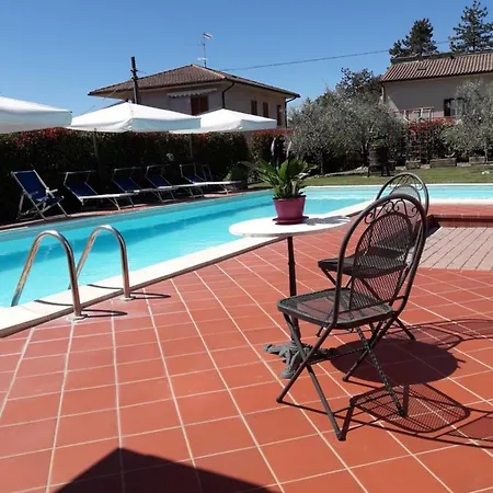 Il Giardino Degli Ulivi Castiglione Del * Pozzuolo